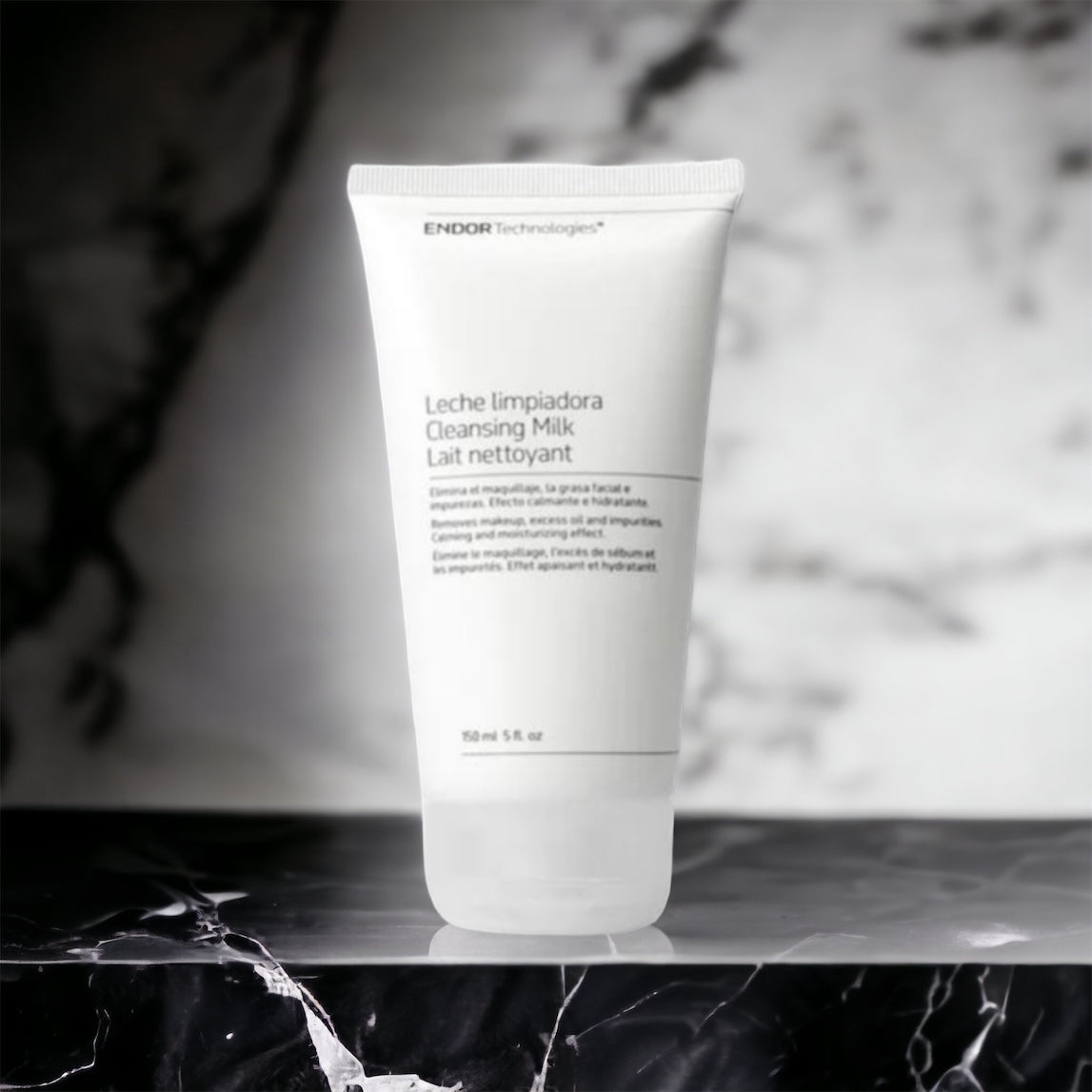 Elenzia Cleansing Milk